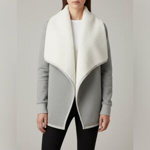 Abercrombie & Fitch Sherpa Lined Waterfall Cardigan Gray & White Sz XS